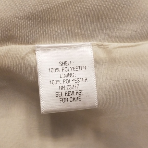 Perfect dress for a wedding or bridal shower - Picture 4 of 4